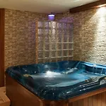 Wellness Palice 3* Jindřichŭv Hradec