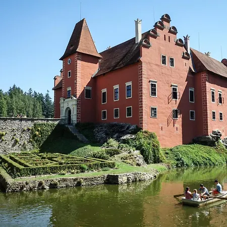 Konukevi Wellness Palice Jindřichŭv Hradec